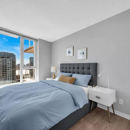 Spacious Dt 2-Bdr High-Rise With View, Pool, Gym Vancouver Exteriér fotografie